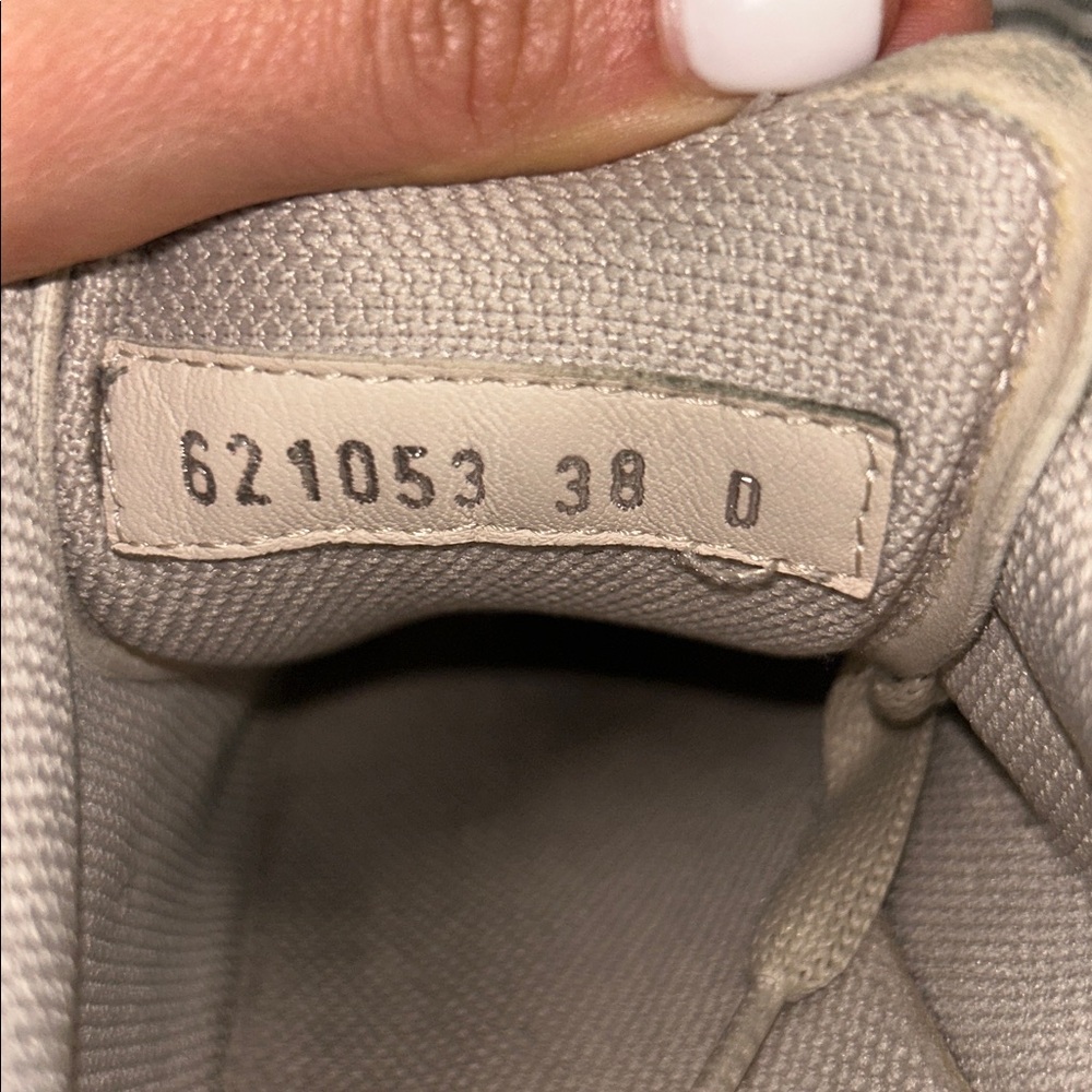 Alexander McQueen cream suede sneakers - Picture 10 of 11